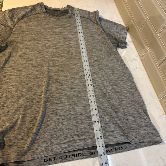 LULULEMON SLTE/WHT Grey White Metal Vent Tech SS Top Shirt Men’s XL - Picture 9 of 11